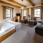 Hotel Frýdl